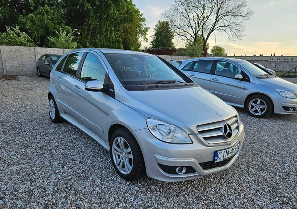 Mercedes-Benz Klasa B cena 29900 przebieg: 120000, rok produkcji 2010 z Szczytno małe 79